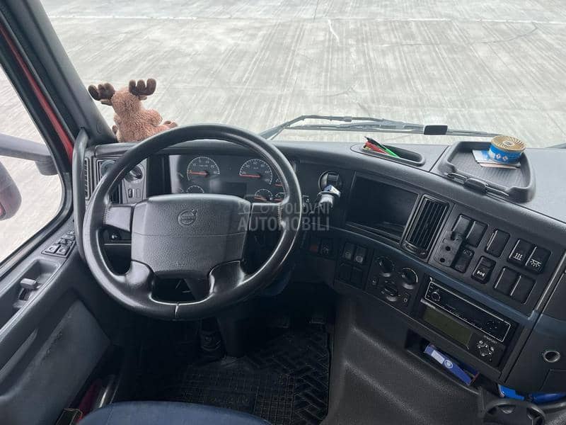 Volvo FH400 UPRAVO REG.