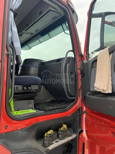 Volvo FH400 UPRAVO REG.