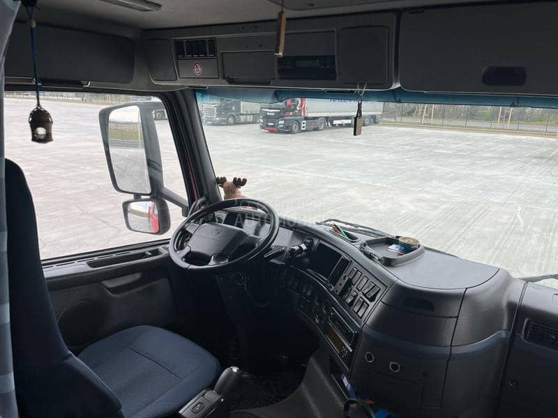Volvo FH400 UPRAVO REG.