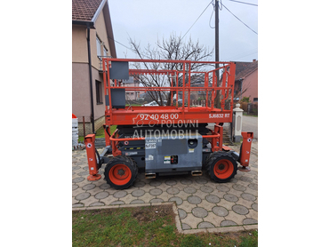 SkyJack 6832 RT