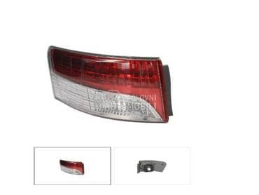 Štop svetlo levo za Toyota Avensis od 2008. do 2018. god.
