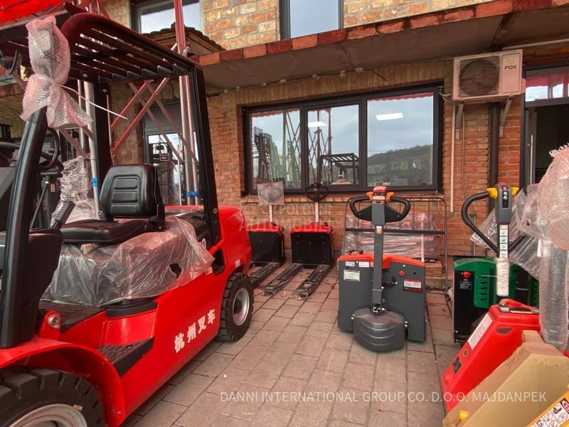 pallet truck stacker