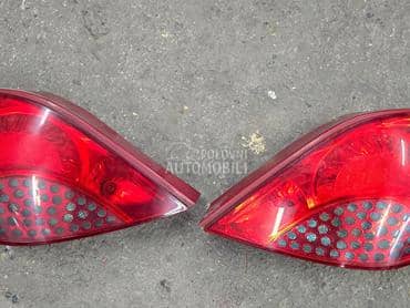 Stop svetla i stop lampe za Peugeot 207