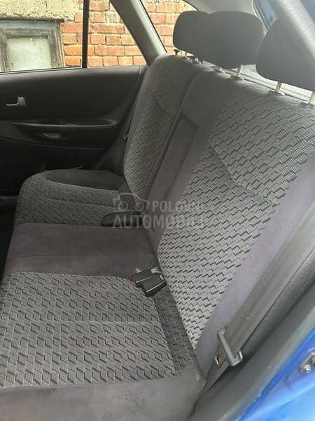 Mazda 323 