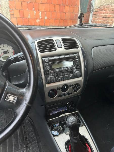 Mazda 323 