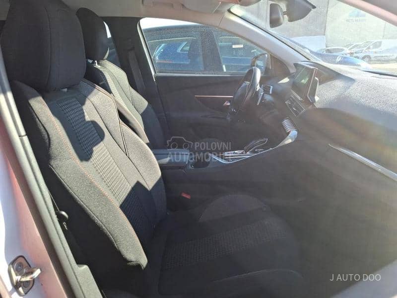 Peugeot 3008 1.5 BLUEHDI