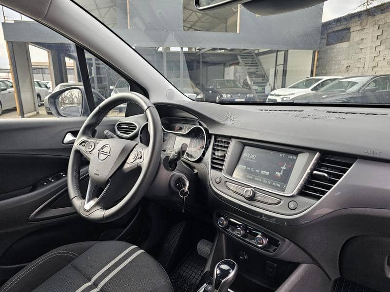 Opel Crossland X  Aut.Kuplj.ovde1vl