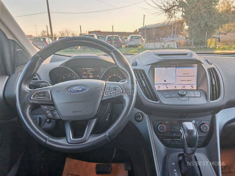 Ford Kuga 2.0TDCi/Titanium/Aut