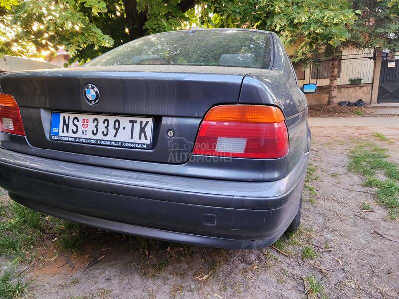 BMW 520 e39