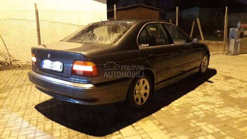 BMW 520 e39