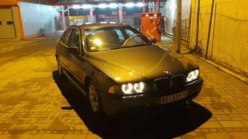 BMW 520 e39