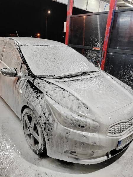 Kia cee`d 1.4 Ben/TNG