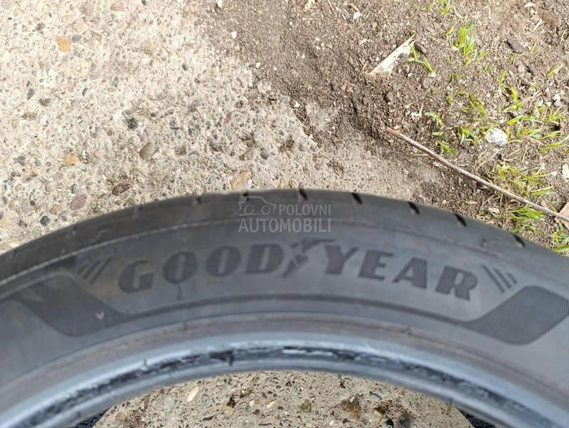 Goodyear 225/45 R17 Letnja