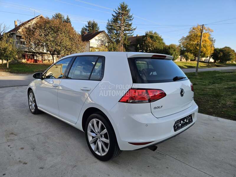 Volkswagen Golf 7 1.6 TDI DSG
