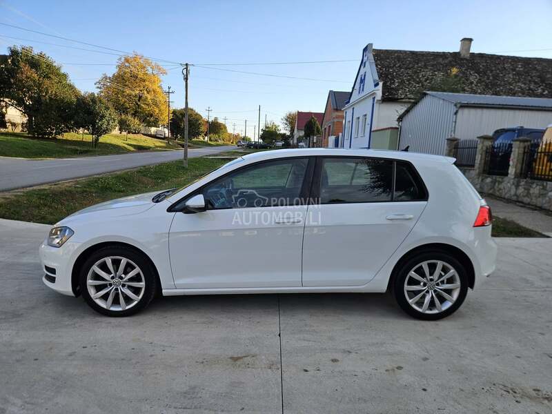 Volkswagen Golf 7 1.6 TDI DSG