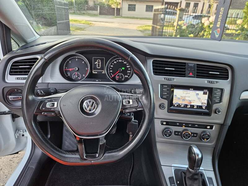 Volkswagen Golf 7 1.6 TDI DSG