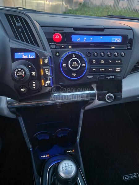 Honda CR-Z ODLIČAN