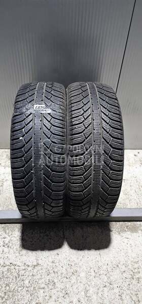Semperit 215/60 R16 Zimska