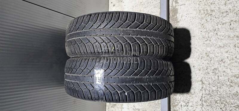 Semperit 215/60 R16 Zimska