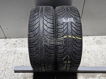 Semperit 215/60 R16 Zimska