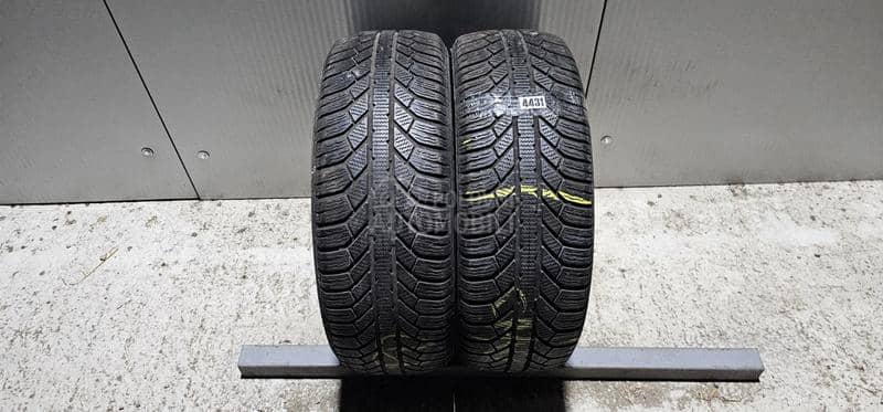 Semperit 215/60 R16 Zimska