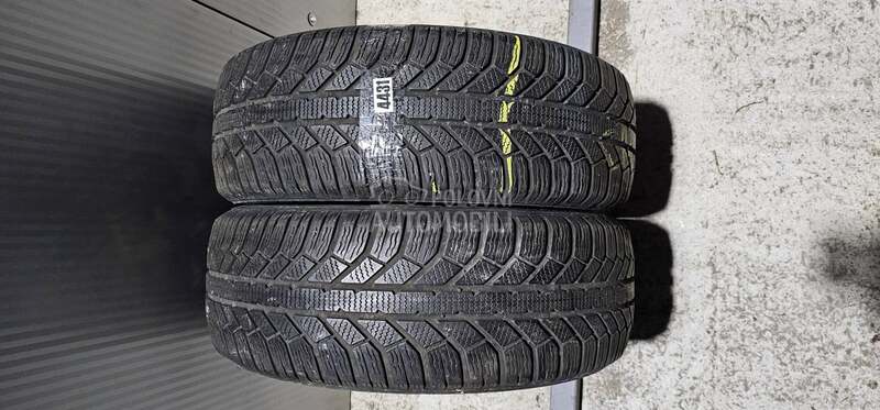 Semperit 215/60 R16 Zimska