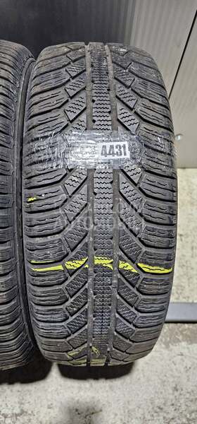 Semperit 215/60 R16 Zimska