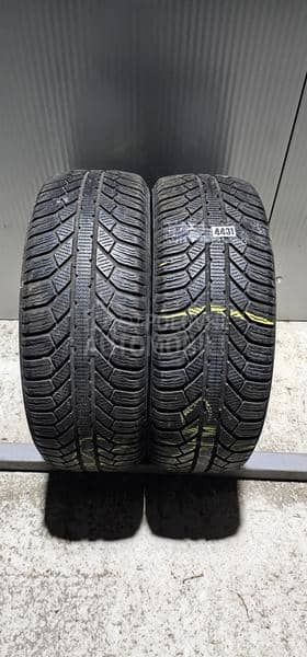 Semperit 215/60 R16 Zimska