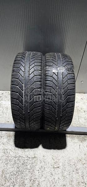 Semperit 215/60 R16 Zimska