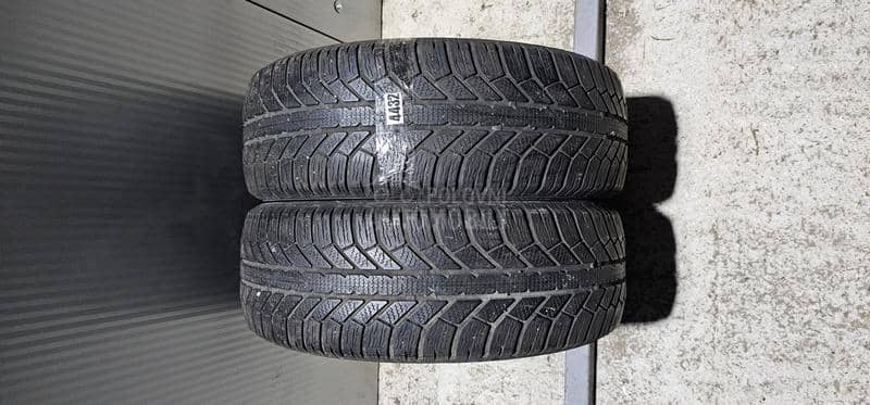 Semperit 215/60 R16 Zimska