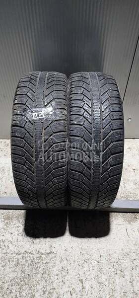 Semperit 215/60 R16 Zimska