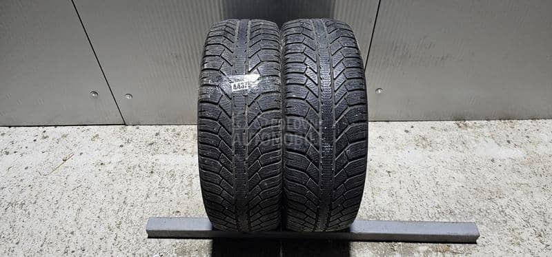 Semperit 215/60 R16 Zimska