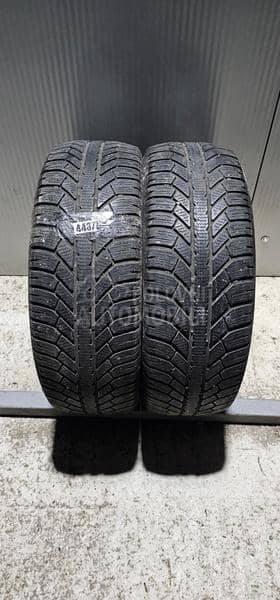 Semperit 215/60 R16 Zimska
