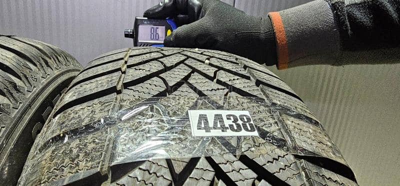 Semperit 215/60 R16 Zimska