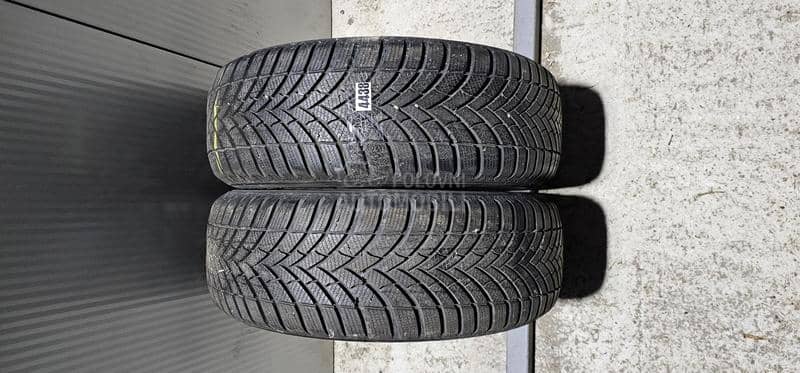 Semperit 215/60 R16 Zimska