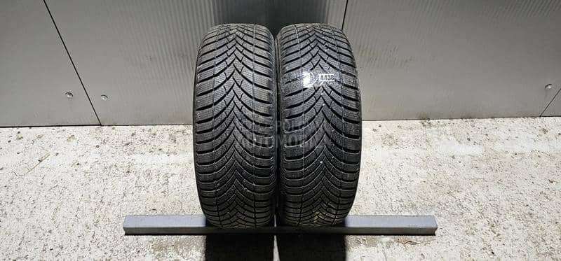 Semperit 215/60 R16 Zimska