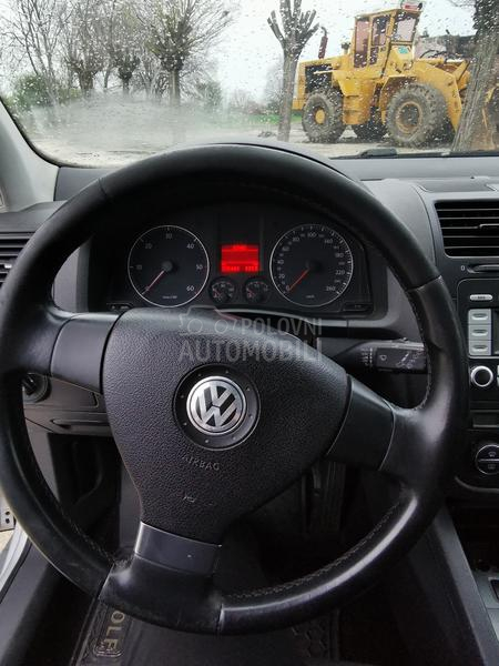 Volkswagen Golf 5 