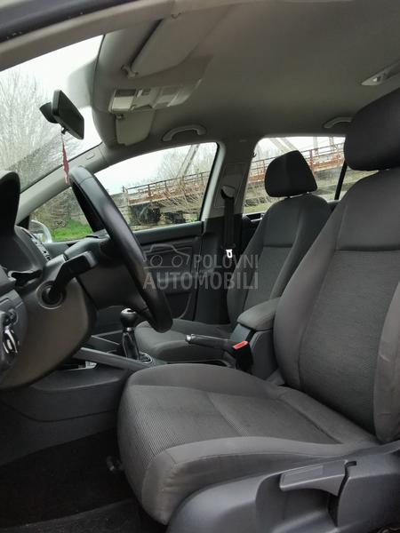 Volkswagen Golf 5 