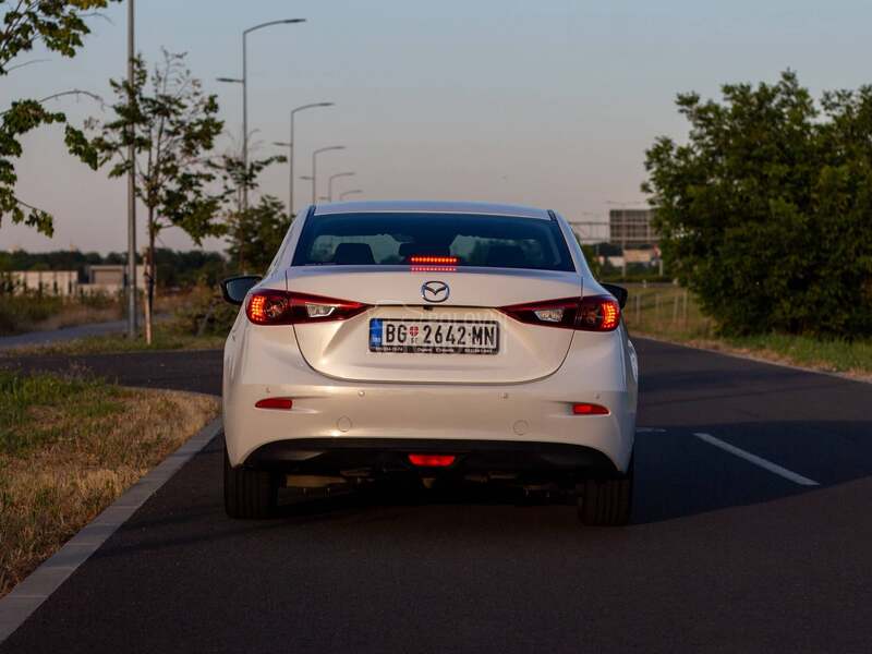 Mazda 3 G120 Revolution