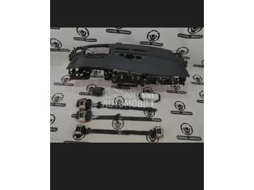 tabla aiebag pojasevi za Audi Q8 od 2014. do 2025. god.