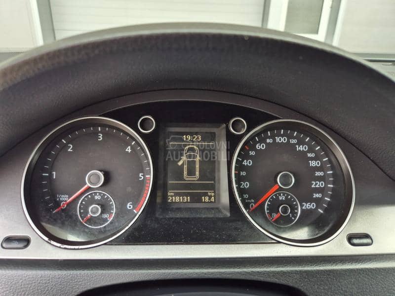 Volkswagen Passat B6 2.0 TDI