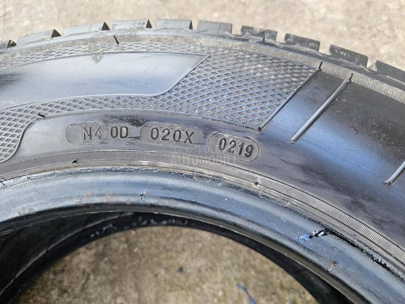 Kleber 215/65 R16 Letnja