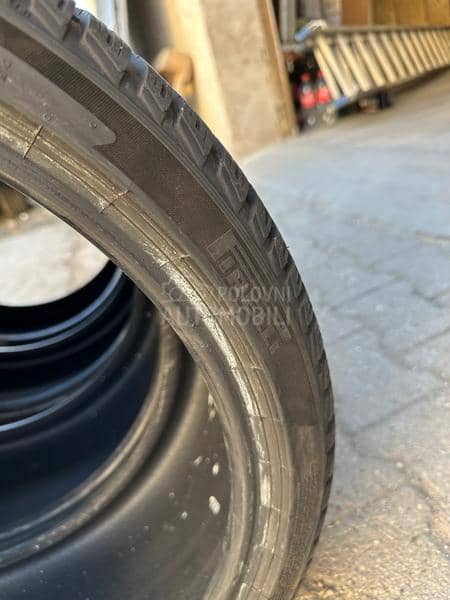 Pirelli 275/30 R20 Zimska