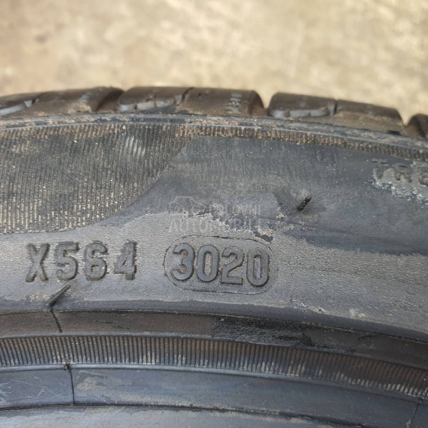 Pirelli 215/45 R18 Letnja