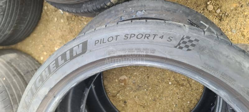 Michelin 325/35 R22 Letnja