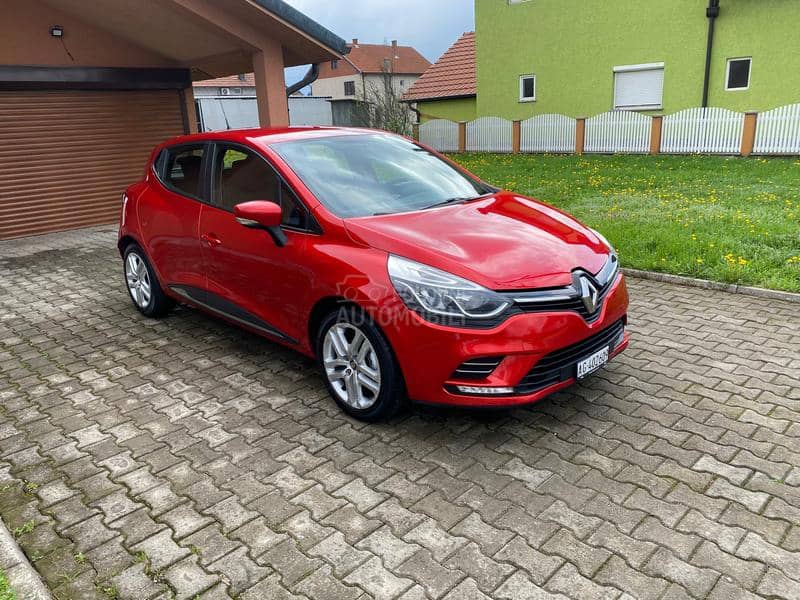 Renault Clio 0.9Tce Life iz CH
