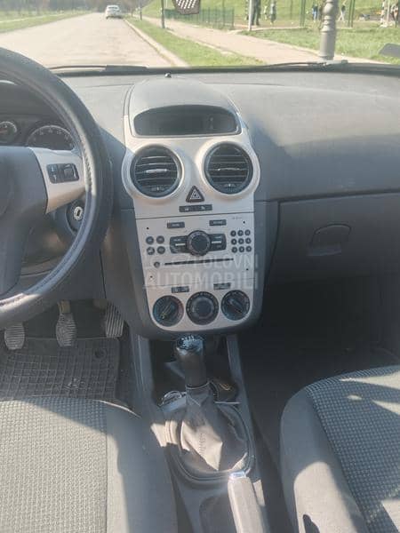 Opel Corsa D 