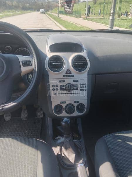 Opel Corsa D 