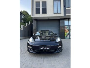 Porsche Panamera 4S 4.8