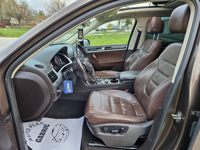 Volkswagen Touareg 3.0 TDI PANO